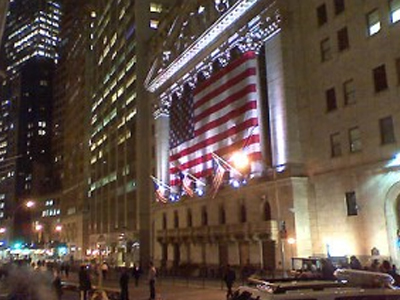 Μικτές τάσεις στη Wall Street